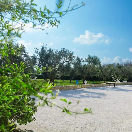 Masseria Monache Bed & Breakfast 4*